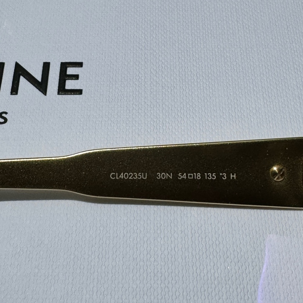 Celine Triomphe 01 Oval-frame gold-tone metal oval acetate Sunglasses CL40235U - Picture 6 of 13